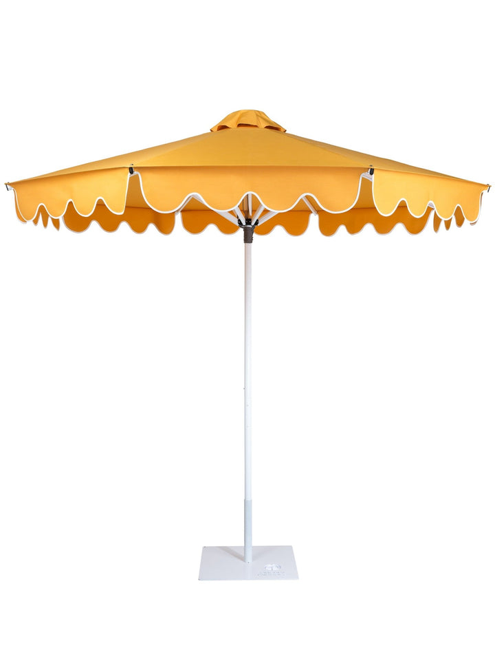 Curved Scallop Valance Gold 2.9m - Gold - OPC