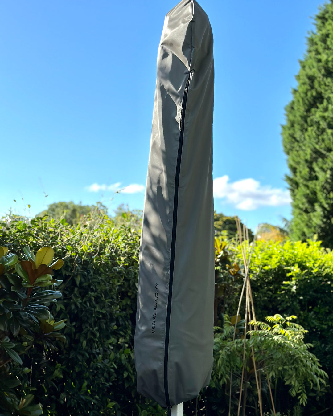 Original Parasol Co Cover Bag In situ 
